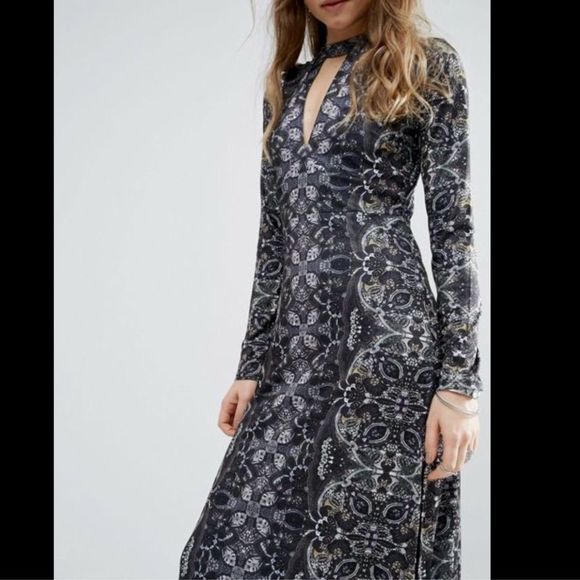 Free People Cabaret Plunge Maxi Dress Muted Printed Silky Fabric XS - Picture 4 of 6